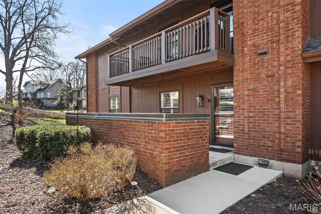 Briar Hill Farm Ii Condo E - Residential