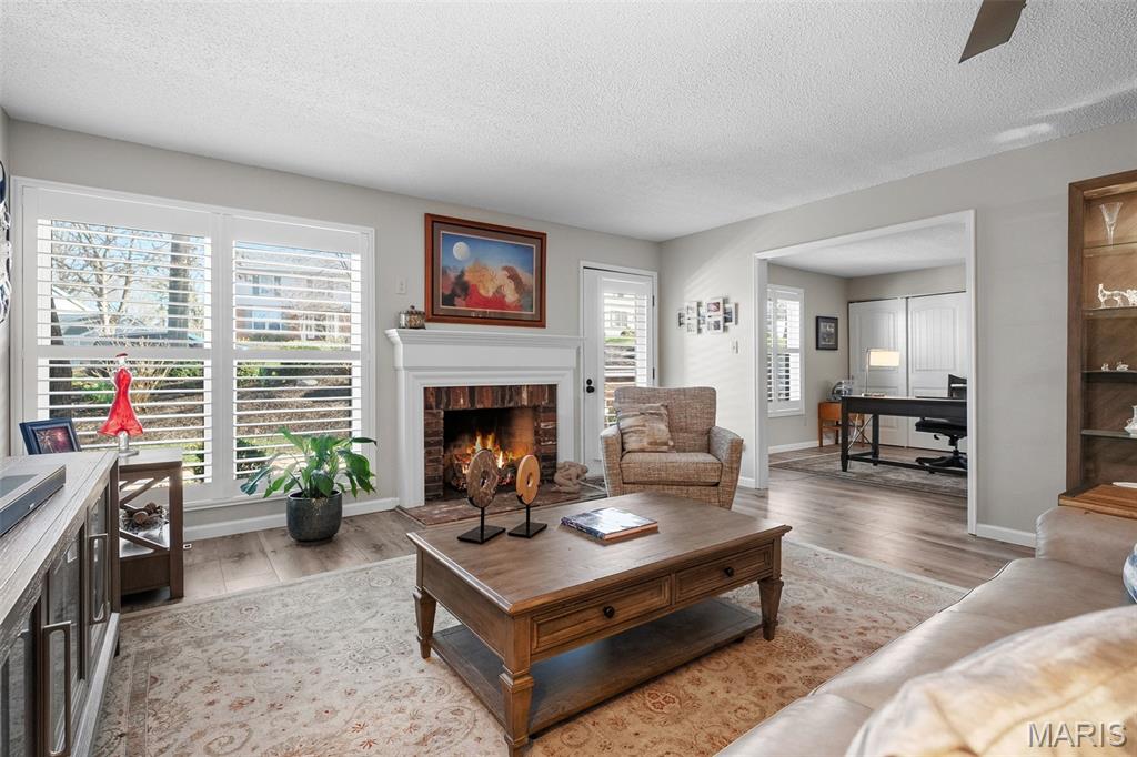 Briar Hill Farm Ii Condo E - Residential