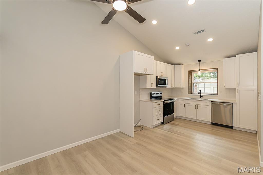 Springdale Village 1st Add - Residential