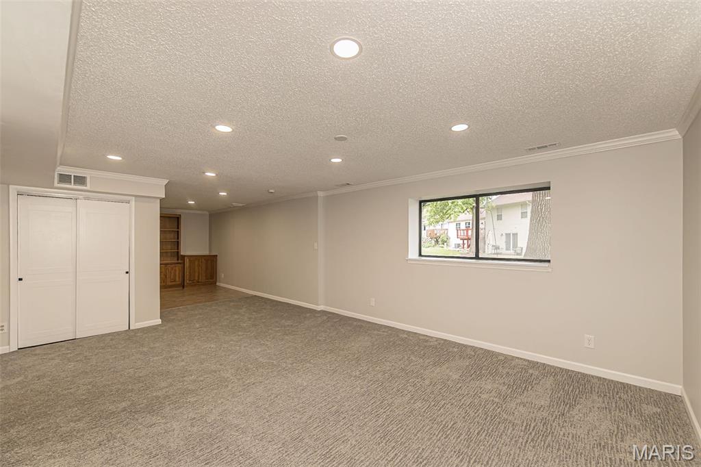 Springdale Village 1st Add - Residential