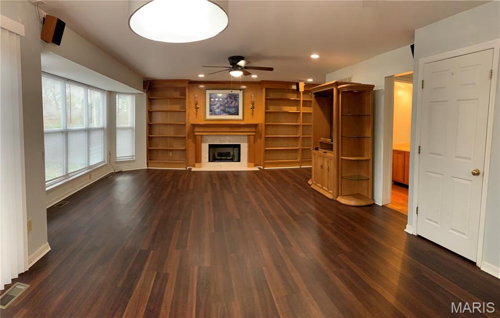 Sacre Coeur Place - Residential