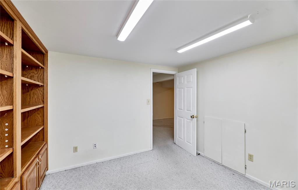 Hidden Lake Park - Residential Lease