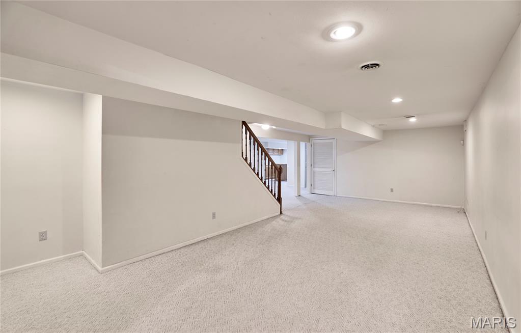 Hidden Lake Park - Residential Lease