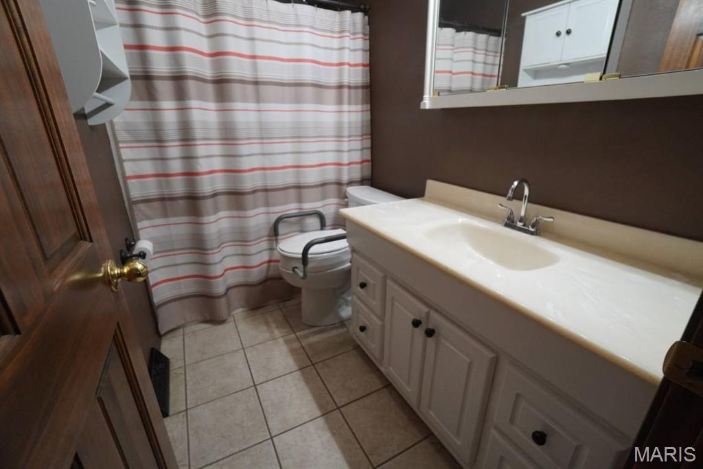 Lakeland Hills 1st Add - Residential