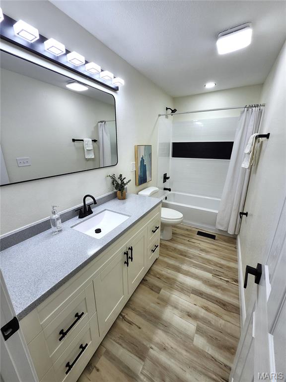 Rolling Meadows 1st Add - Residential