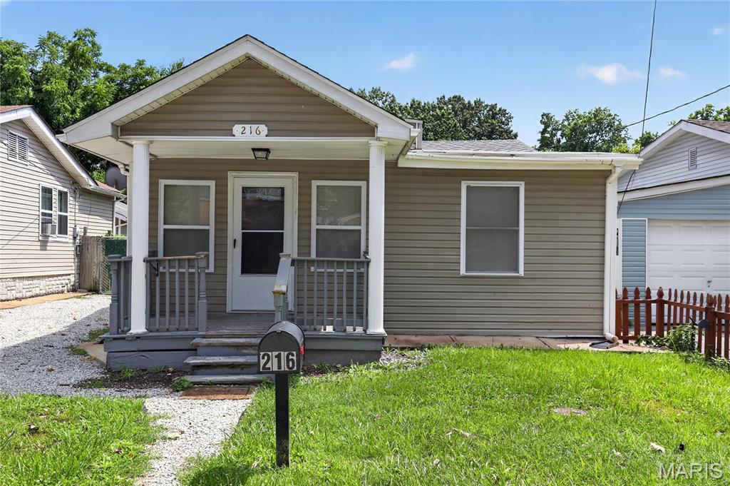 Located in South St. Louis County within the 63125 area, this property offers a residential setting with convenient access to major highways, including I-55, providing an easy commute to Downtown St. Louis and surrounding areas. The location places you near local shopping centers, dining options, schools, and neighborhood parks, supporting everyday convenience and accessibility.

The home presents an opportunity for a buyer to personalize and update to their own preferences. Its layout and setting provide a solid foundation for customization, whether enhancing for personal use or long-term occupancy. The surrounding neighborhood features a mix of residential properties and established community amenities, contributing to its appeal and practicality.

With its accessible location and residential surroundings, this property offers flexibility for a variety of living needs.