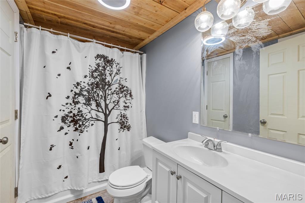 Candlelight Gardens - Residential Lease