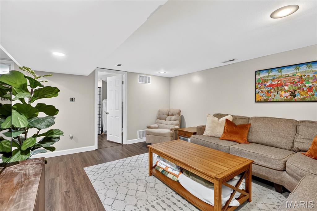 R Grates Estate - Residential