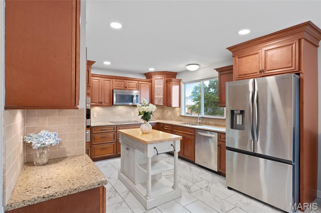 River Oaks 6 - Residential