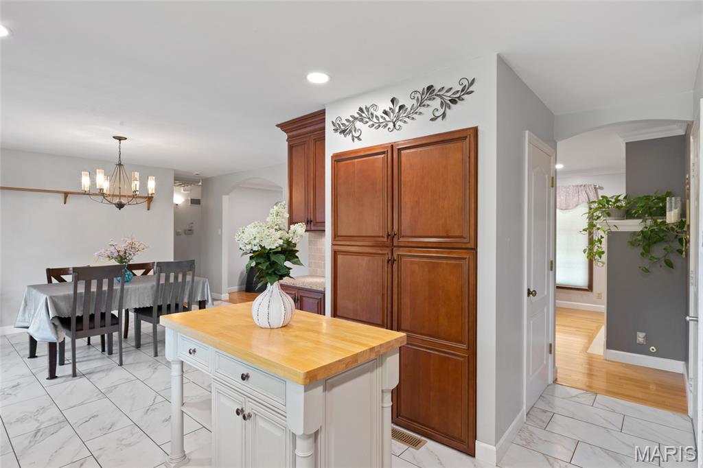 River Oaks 6 - Residential