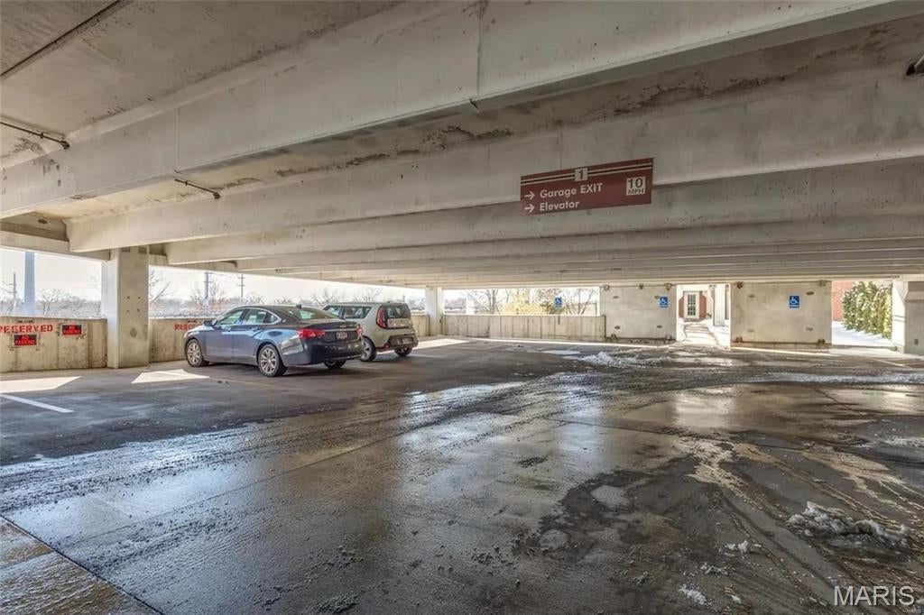 Hanley Station Plaza - Residential Lease