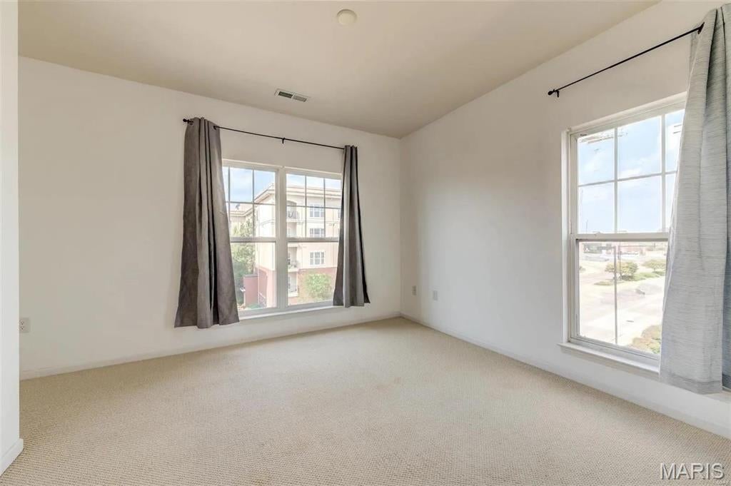 Hanley Station Plaza - Residential Lease