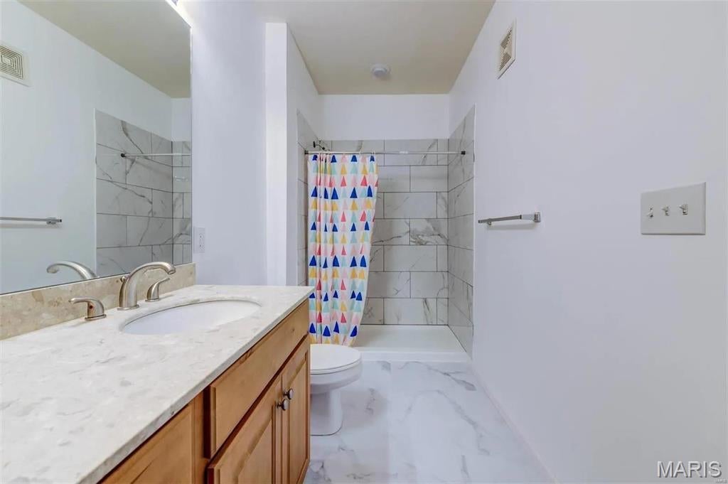 Hanley Station Plaza - Residential Lease