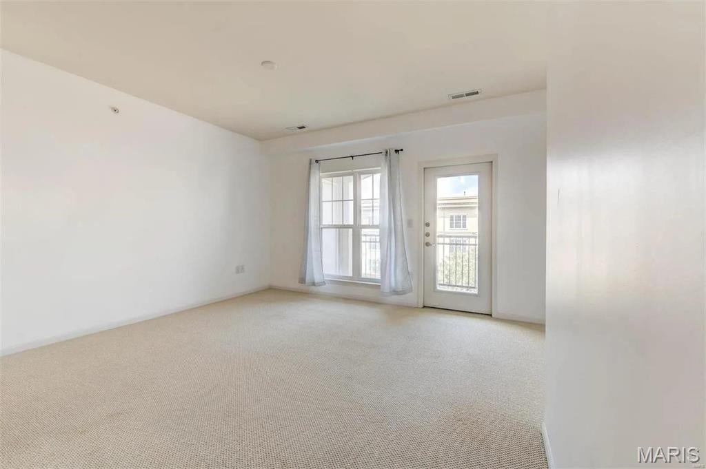 Hanley Station Plaza - Residential Lease