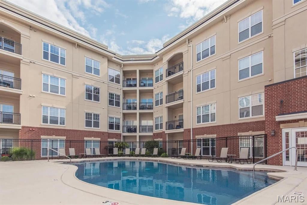 Hanley Station Plaza - Residential Lease