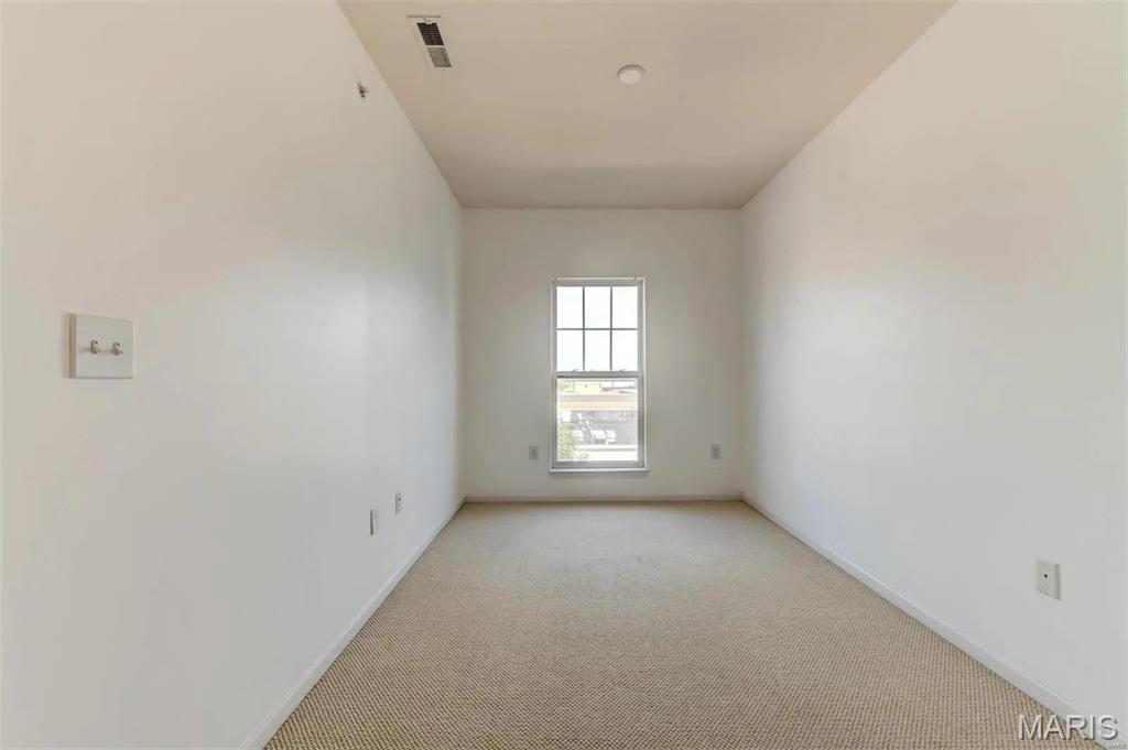 Hanley Station Plaza - Residential Lease