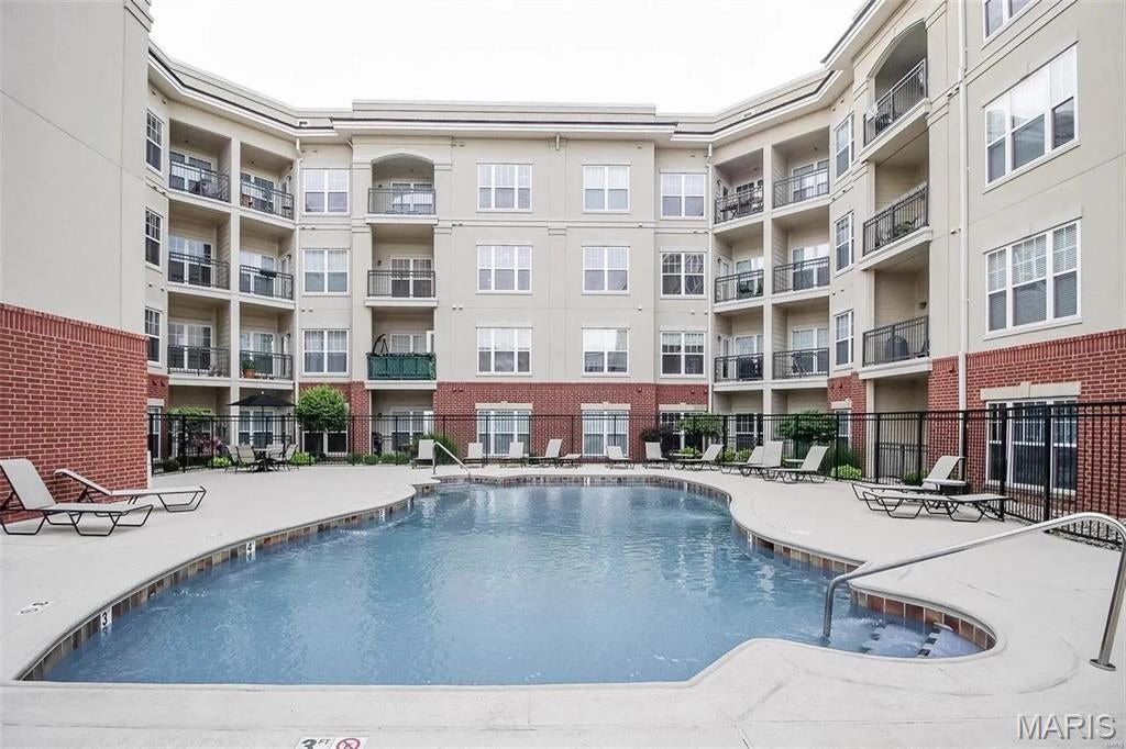 Hanley Station Plaza - Residential Lease