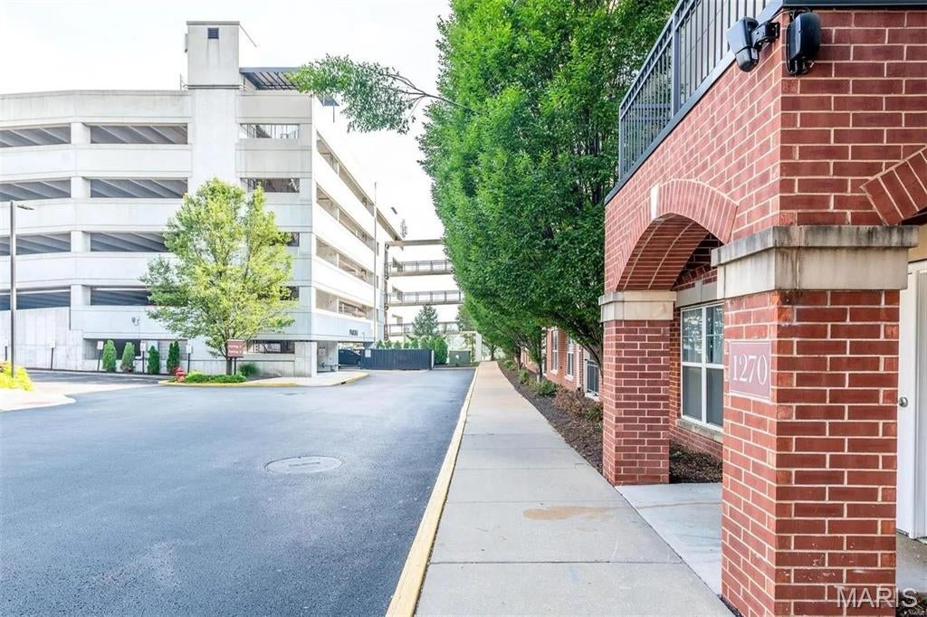 Hanley Station Plaza - Residential Lease