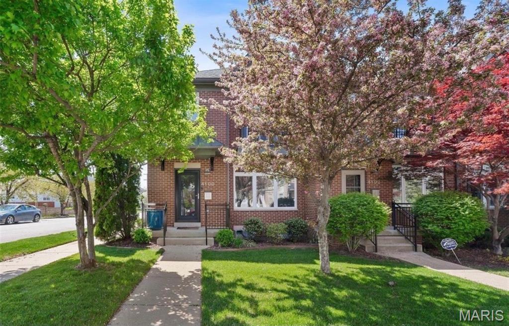Gaslight Square East - Residential