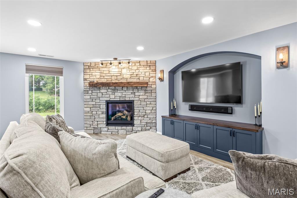 Lake Forest Estates - Residential