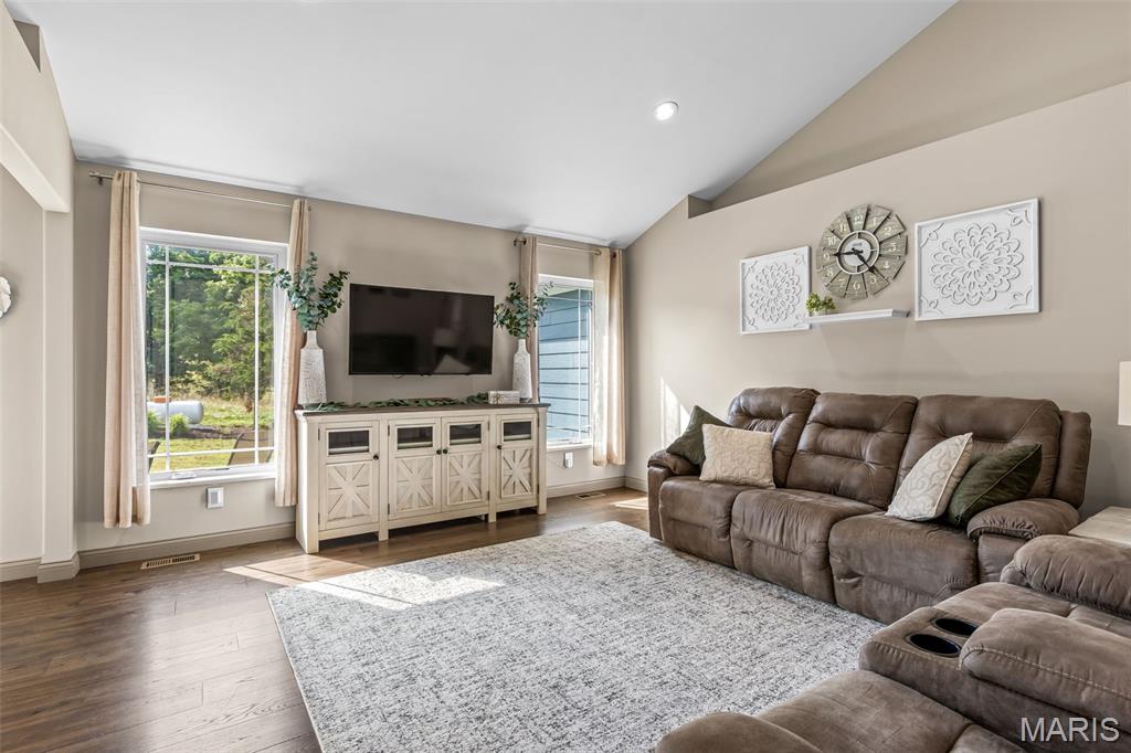 Lake Forest Estates - Residential