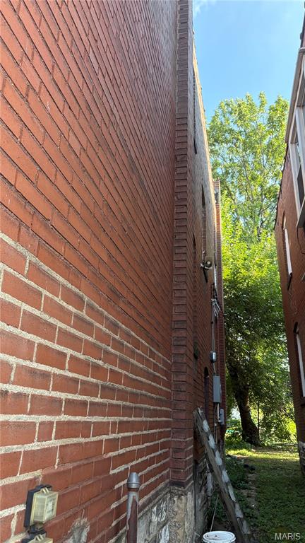 St Louis Commons Add - Residential Income