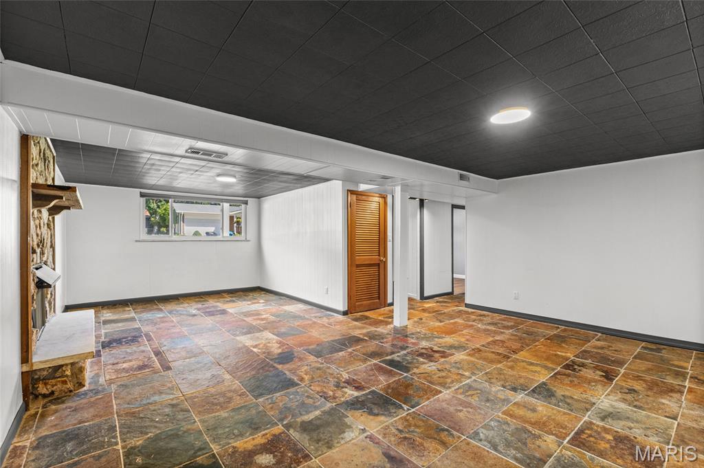 Cardinal Wood #6 - Residential