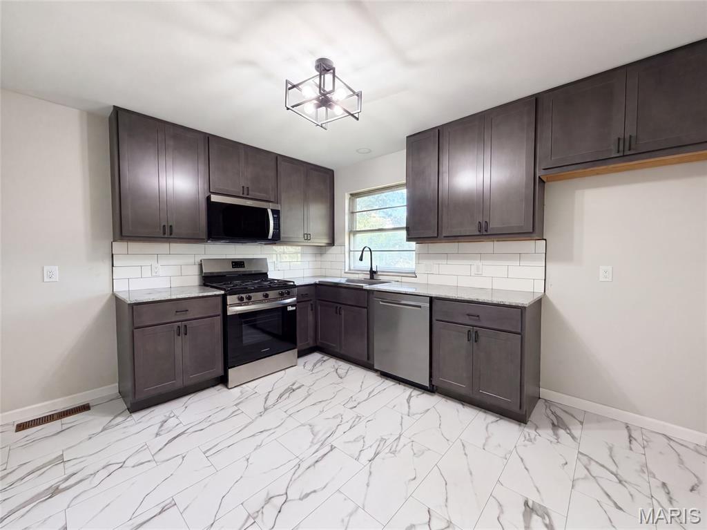 Seven Hills 1 - Residential