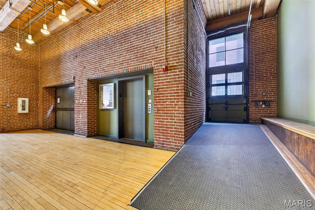 Elder Shirt Lofts - Residential