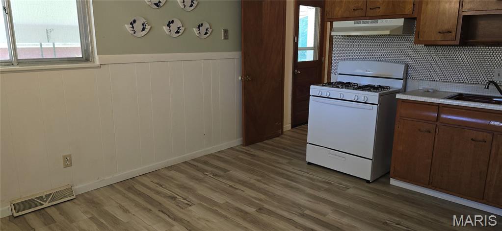 Town & Country East - Residential