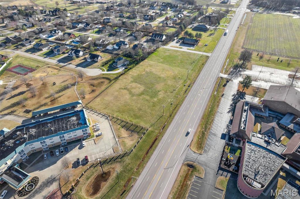 Location: City, Highway Frontage
Zoning C-1 Neighborhood Commercial - Intended to meet the retail trade and personal enterprise needs for the people of the adjacent residential areas.