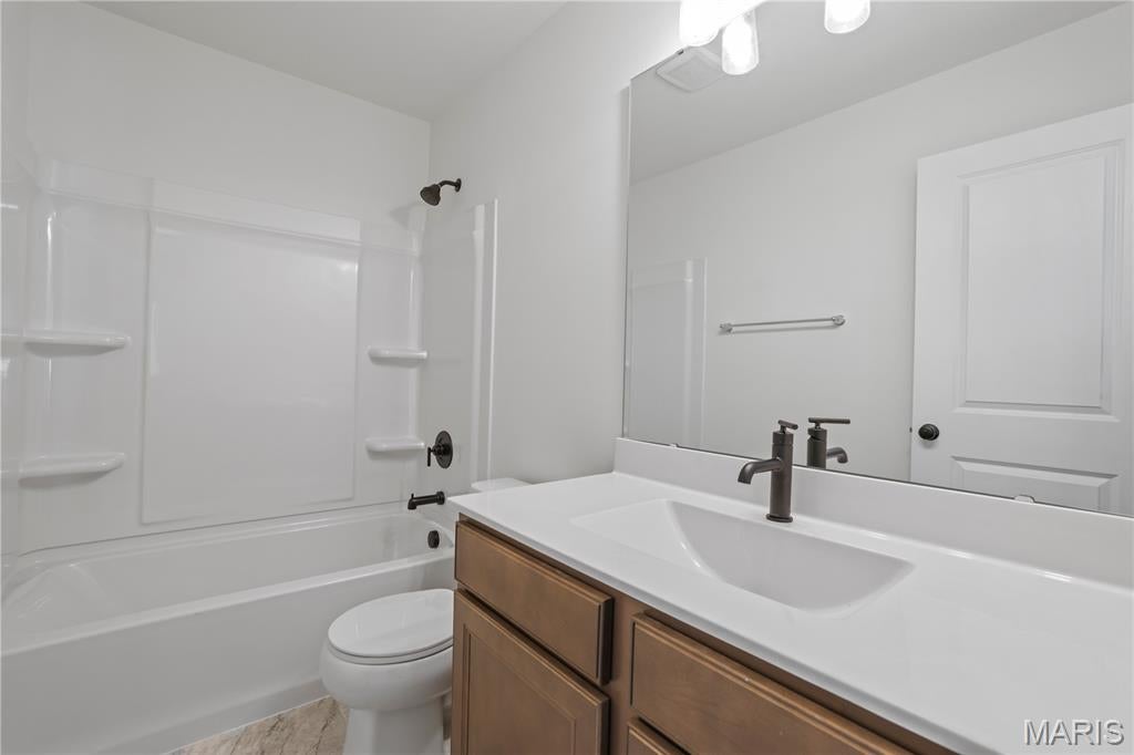 Elm Crossing 6 - Residential