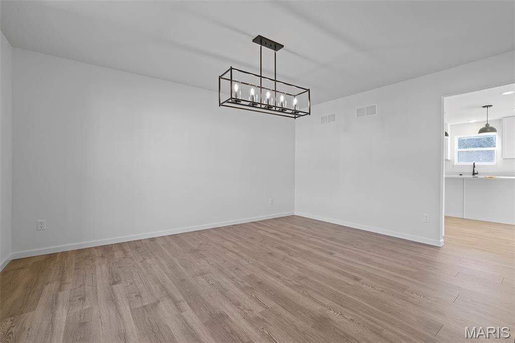 Elm Crossing 6 - Residential