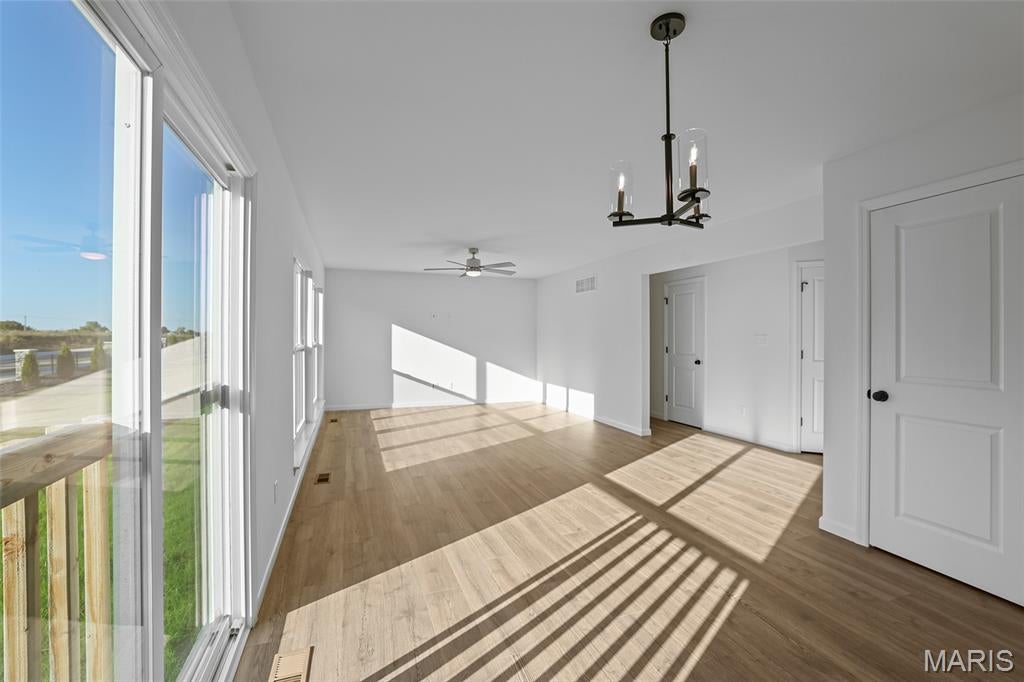 Elm Crossing 6 - Residential