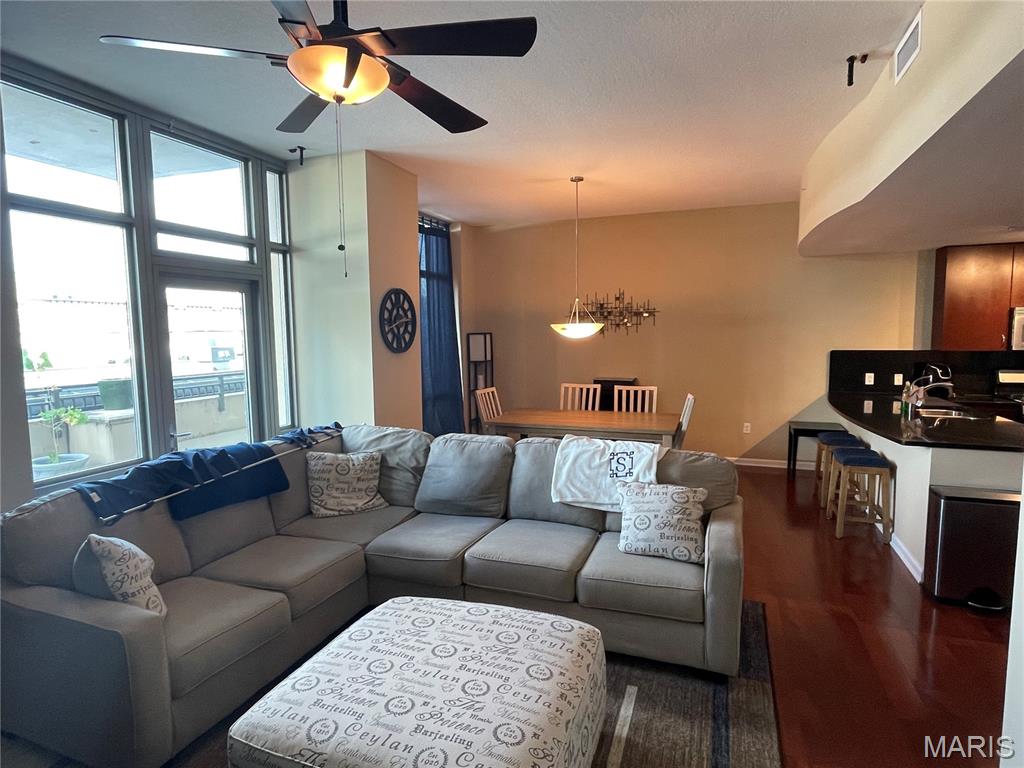Park East Tower - Residential Lease