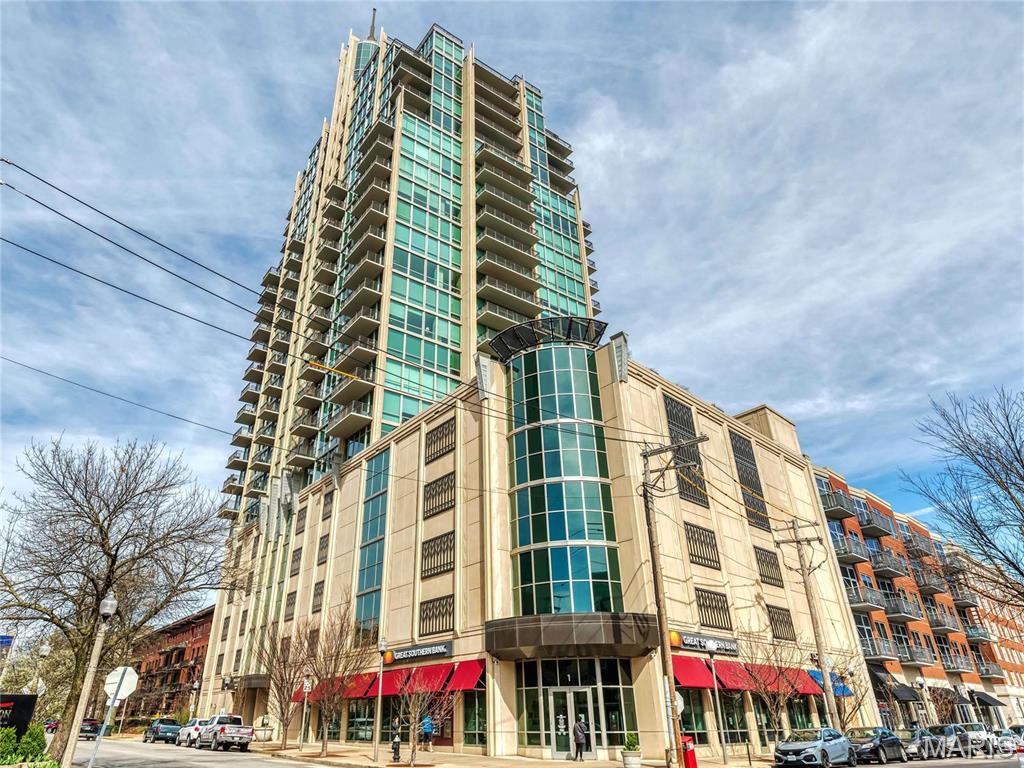 Park East Tower - Residential Lease