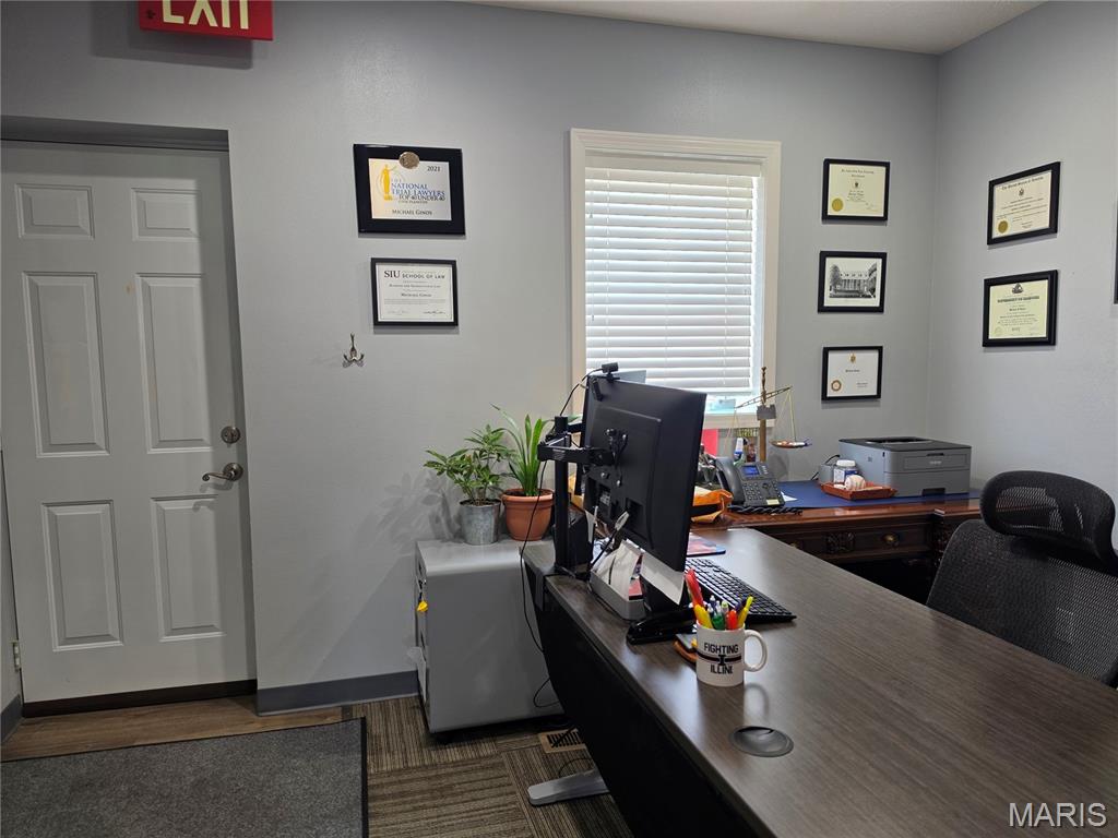 Not in a subdivision - Commercial Sale