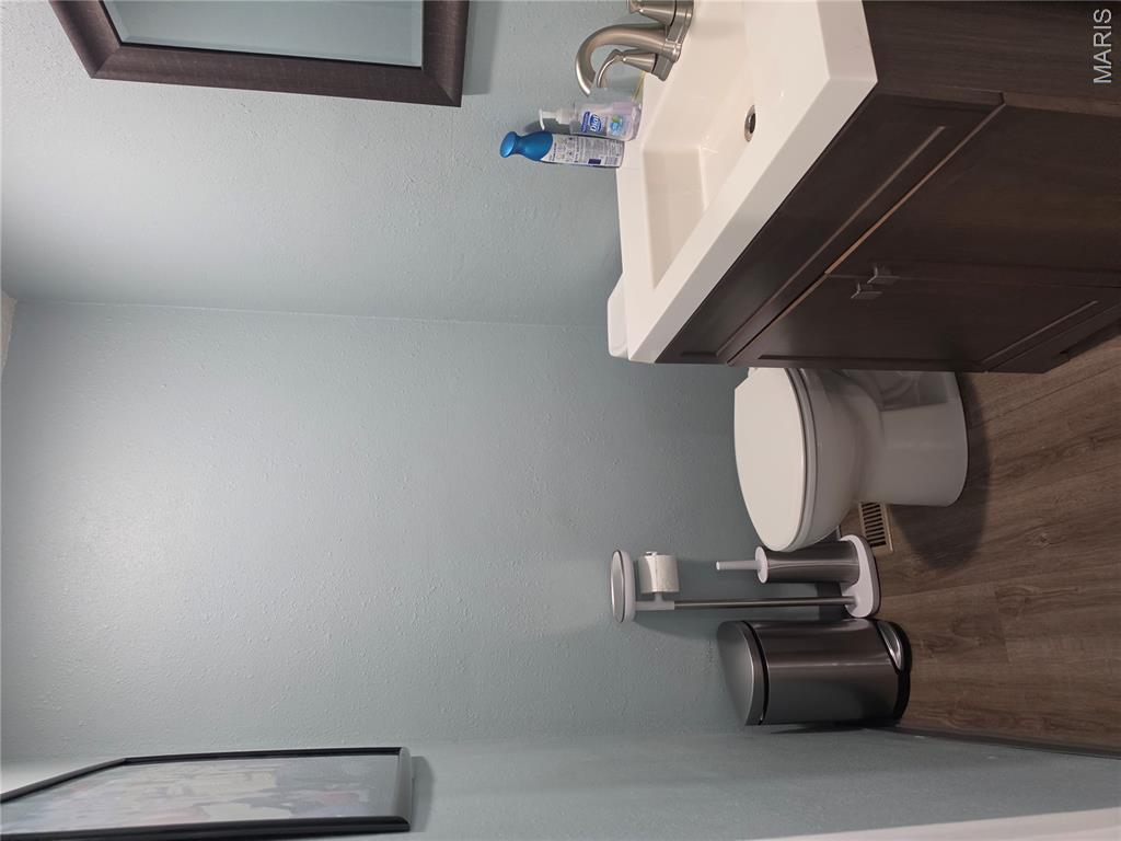 Not in a subdivision - Commercial Sale