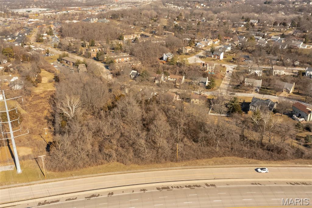 NEW PRICE! Premier development opportunity in the heart of West County. This expansive 3.77-acre parcel offers exceptional potential and flexibility. Two contiguous lots are being sold together (610 Meramec Drive & 514 Meramec Station Road), ideally located just one exit south of Manchester Road.
Enjoy close proximity to shopping, dining, and entertainment, along with an easy commute to surrounding areas. A survey is included in the supplements for your convenience.
Currently zoned residential, the property may be subdivided for private homes. There is also commercial development potential with approved re-zoning, making this an outstanding opportunity for investors, builders, or developers.