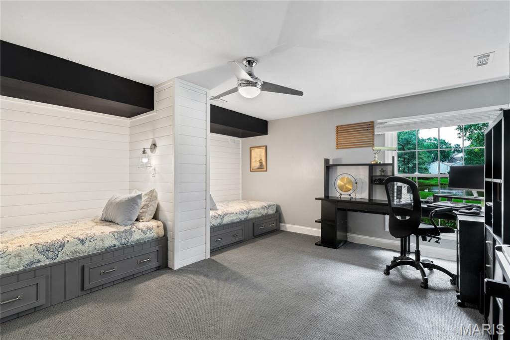 Manors Of Broadmoor Condo Townhome - Residential