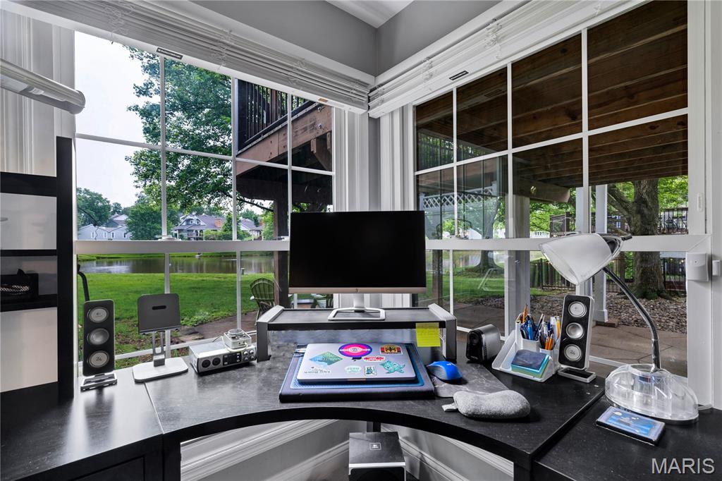 Manors Of Broadmoor Condo Townhome - Residential