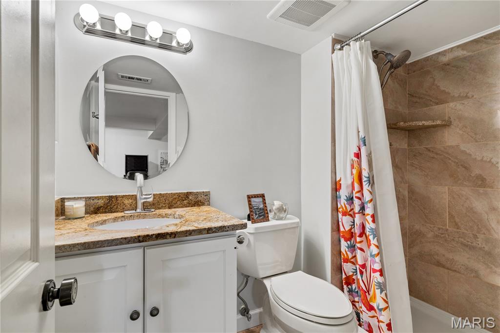 Manors Of Broadmoor Condo Townhome - Residential
