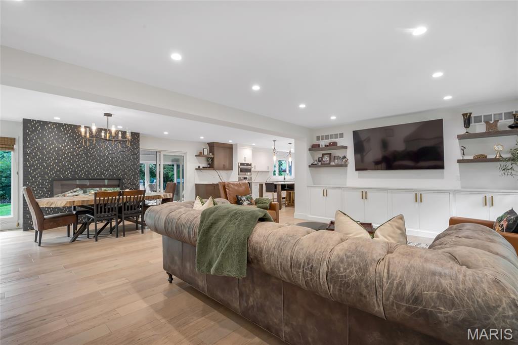 Twin Fawns Estates 2 - Residential