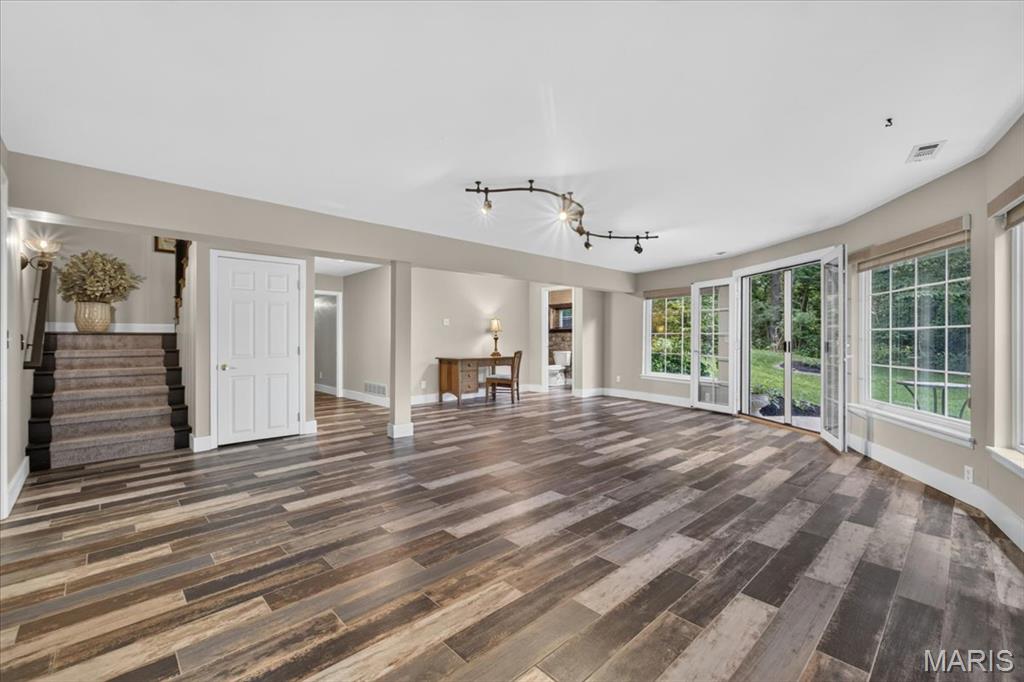 Hickory Hill Farm #2 - Residential