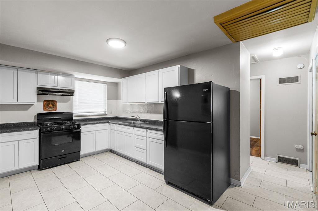 Glasgow Village Unit 15 - Residential