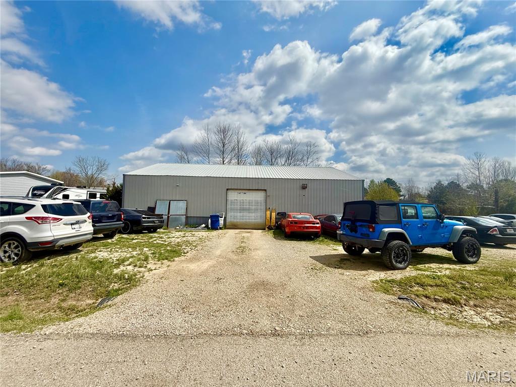n/a - Commercial Sale