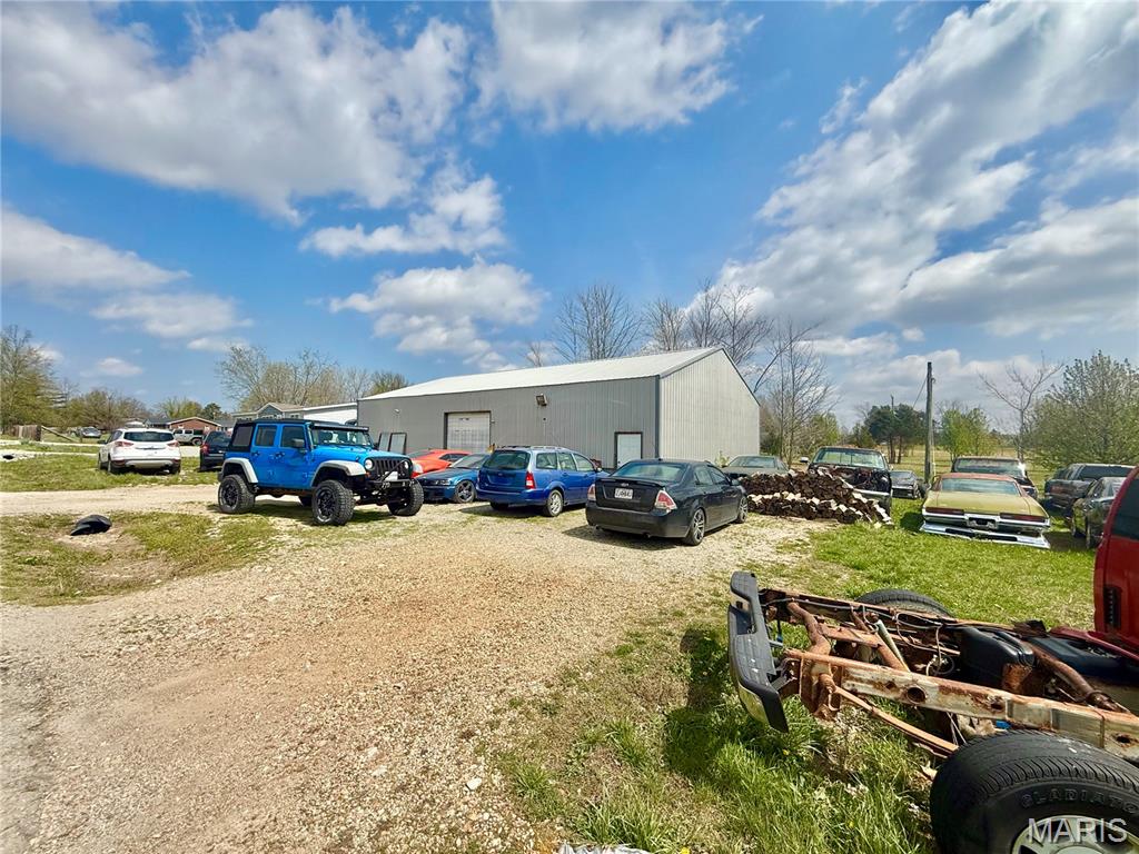 n/a - Commercial Sale