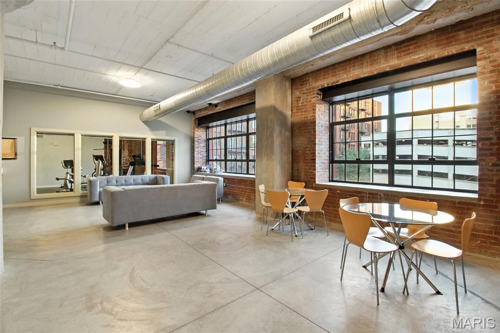 Printers Lofts - Residential Lease