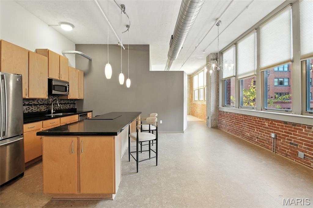 Printers Lofts - Residential Lease