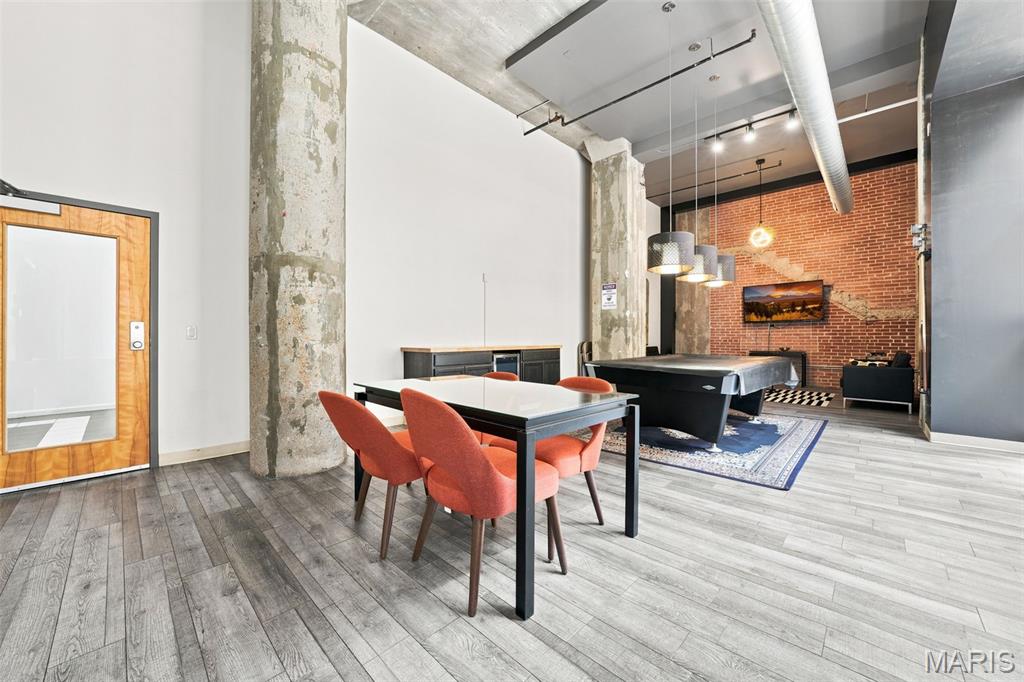 Annex Lofts Conds - Residential
